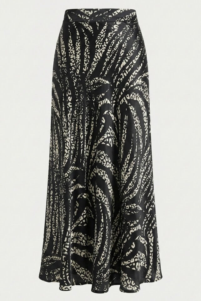 Siyah Saten Desenli Etek