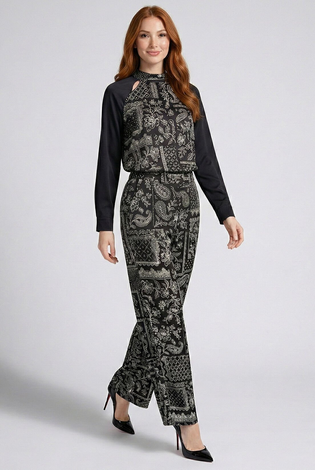 Siyah Saten Etnik Desen Bluz