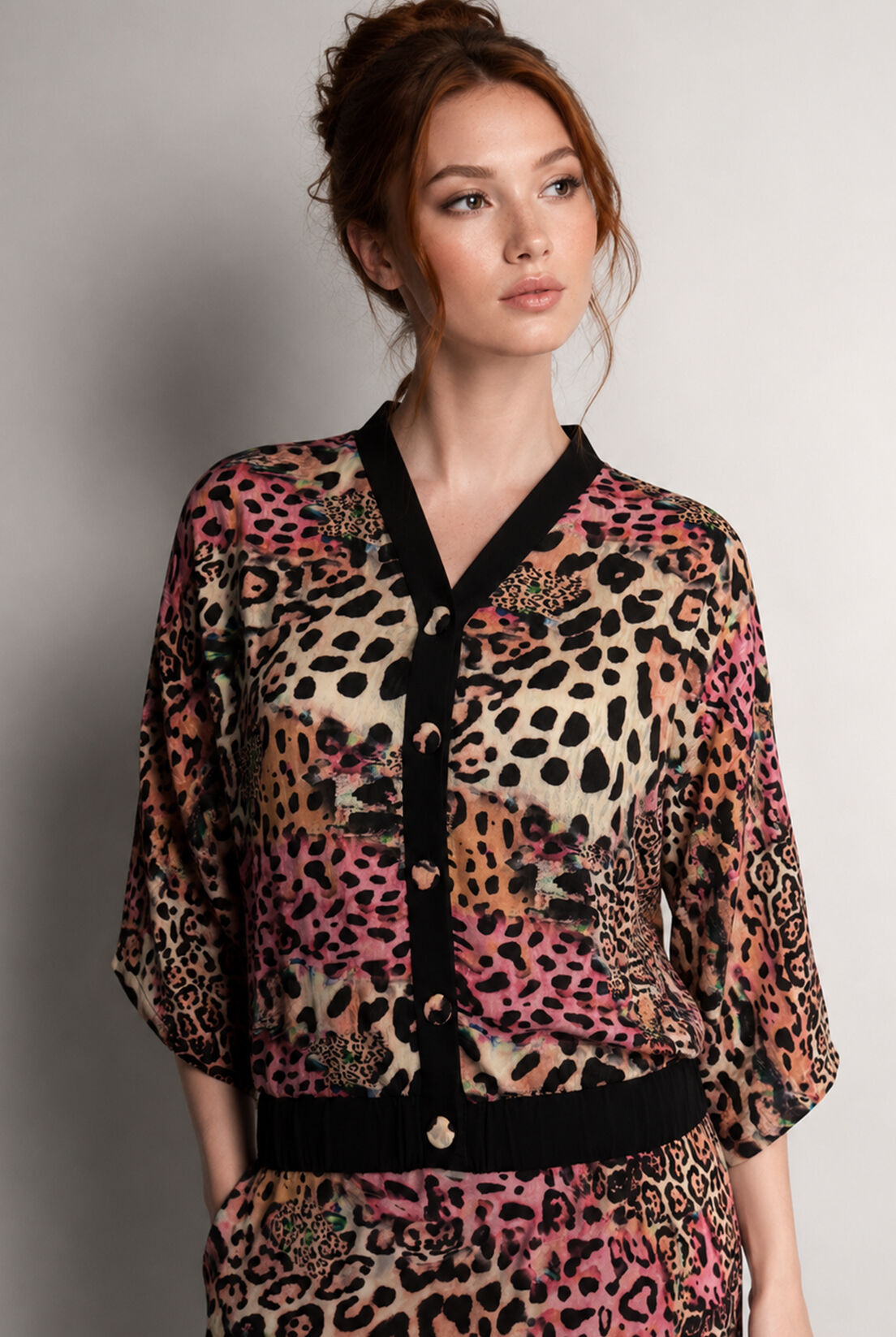 Pembe Leopar Detay Jakarlı Gömlek