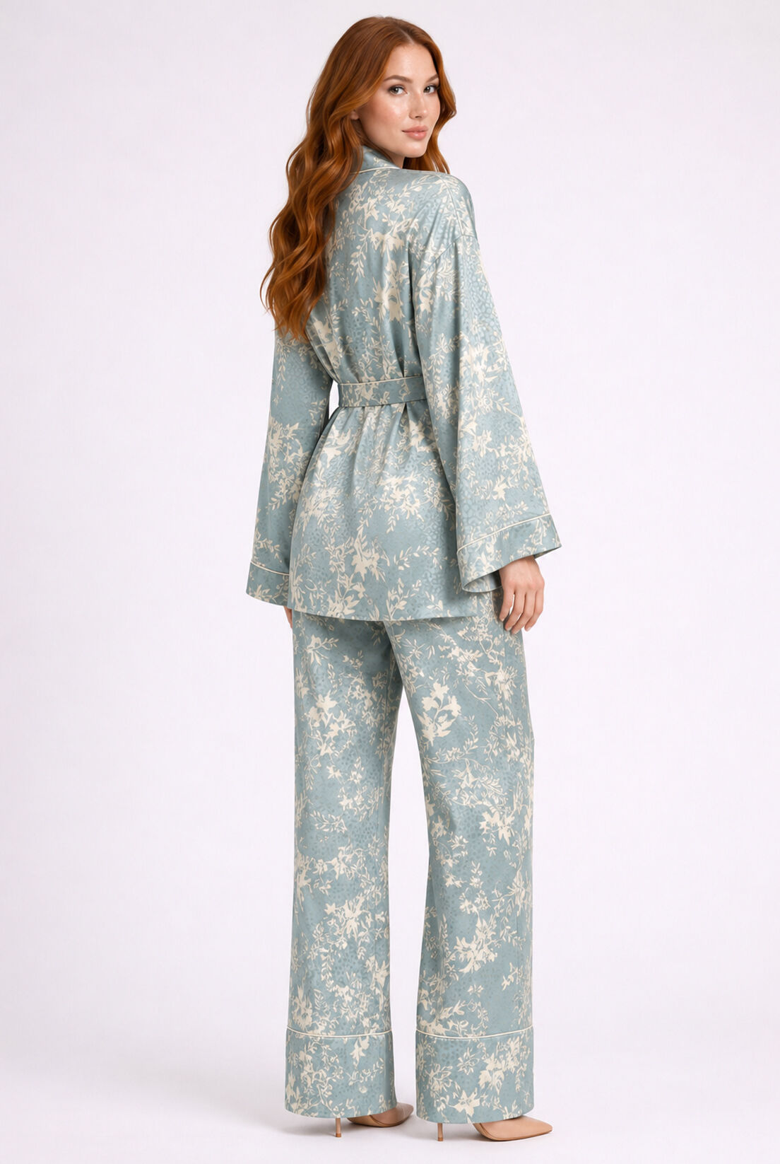 Mavi Jakar Kimono