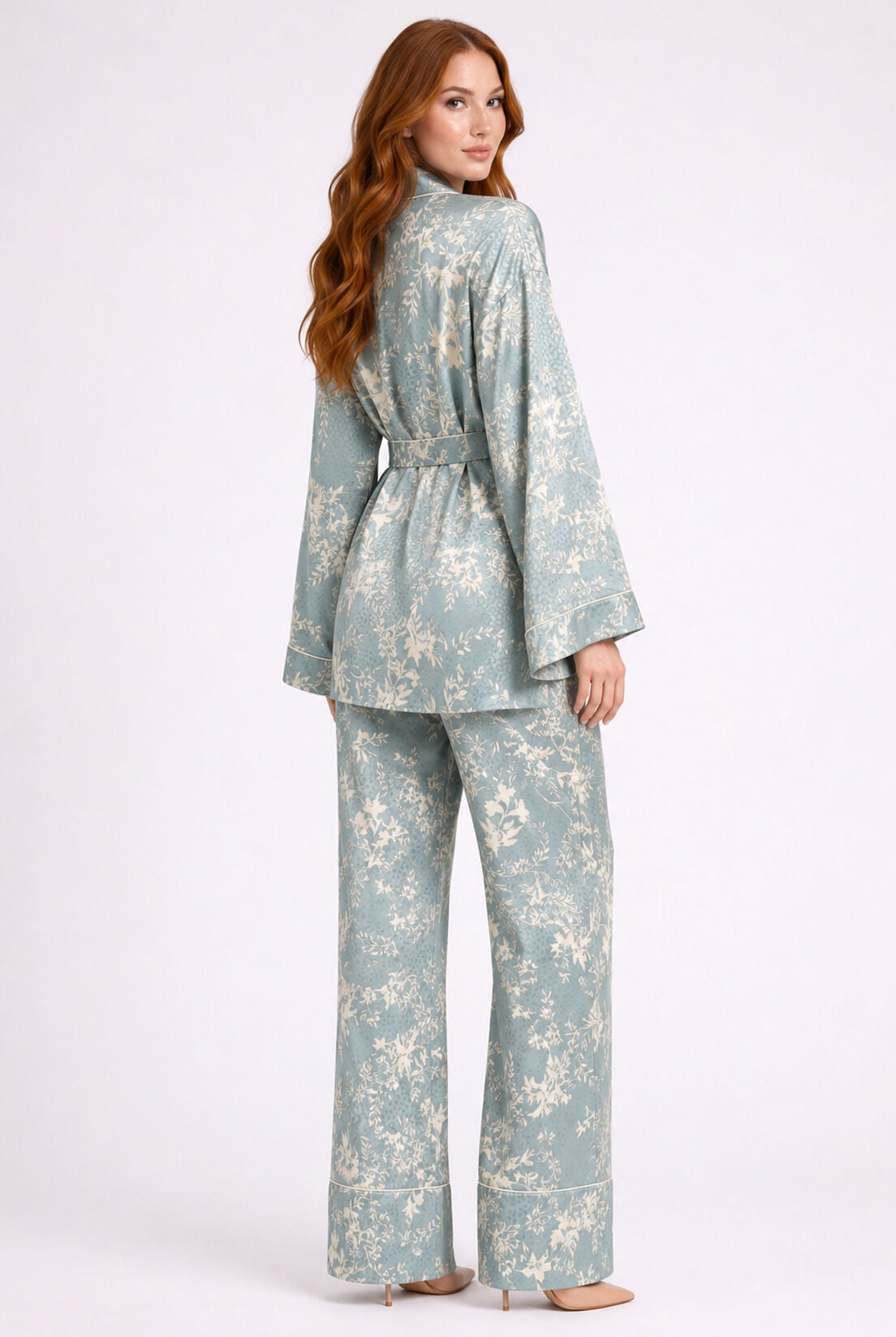 Mavi Jakar Kimono