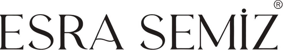 Esra Semiz | Moda Tasarımcısı | Lüks Giyim | Özel Tasarım Koleksiyonları